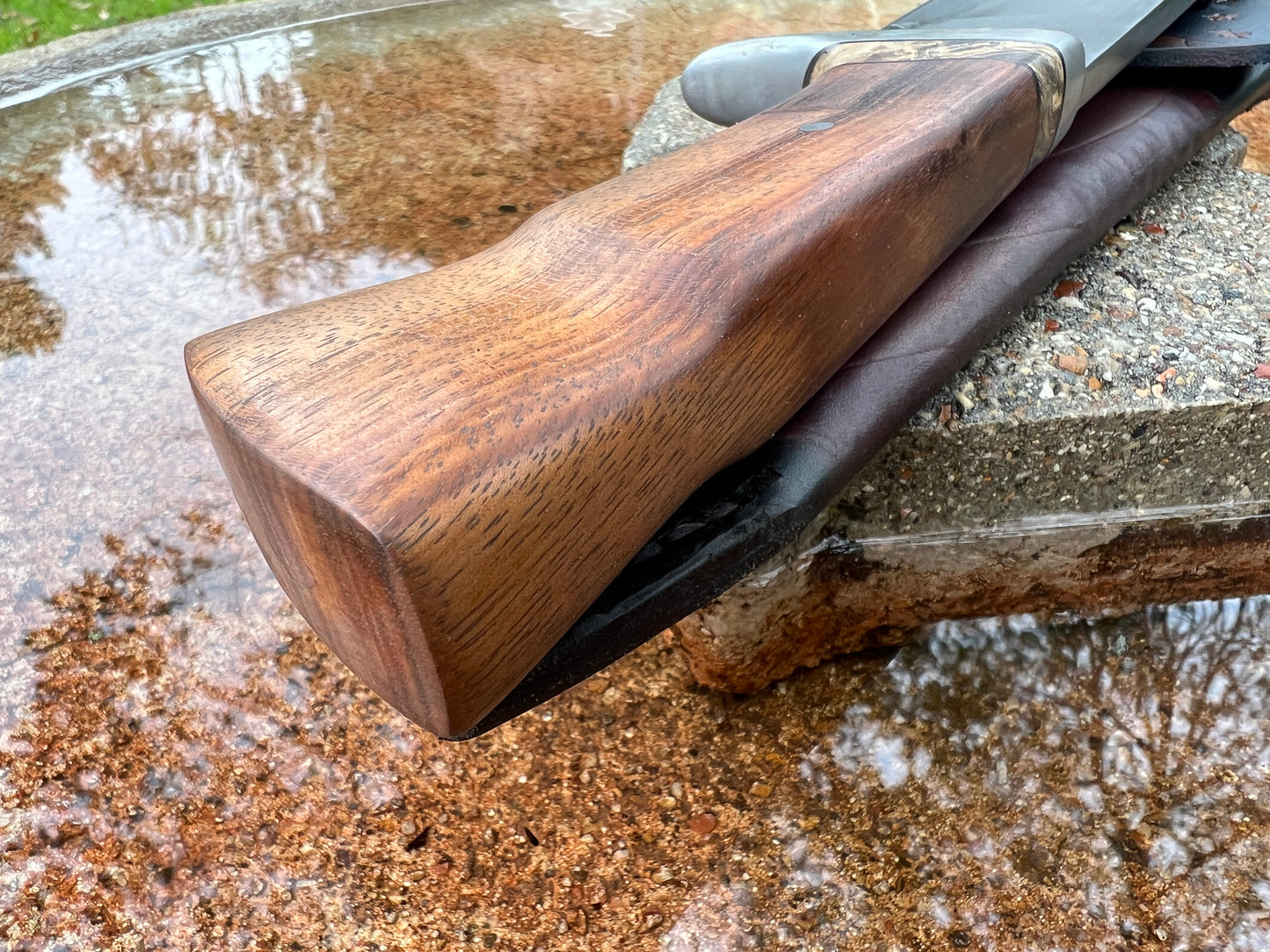 Big Ol’ Bowie Knife